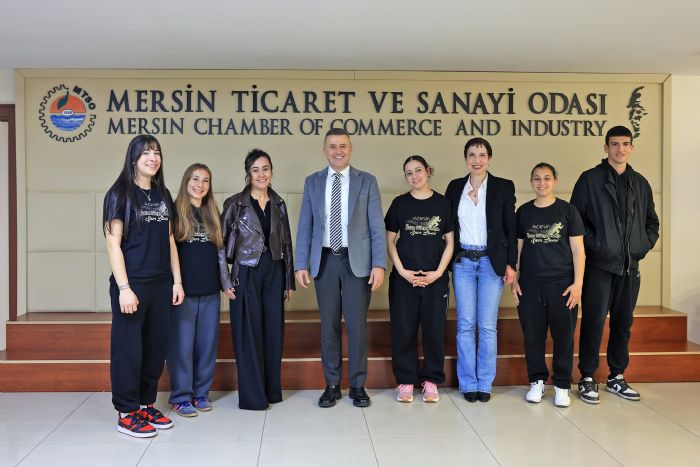 �ampiyon okuldan MTSO�ya ziyaret