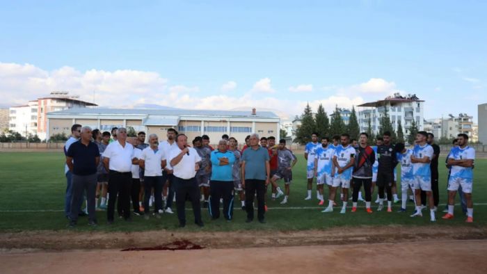 �CENT�LMENCE M�CADELE BEKL�YORUZ�